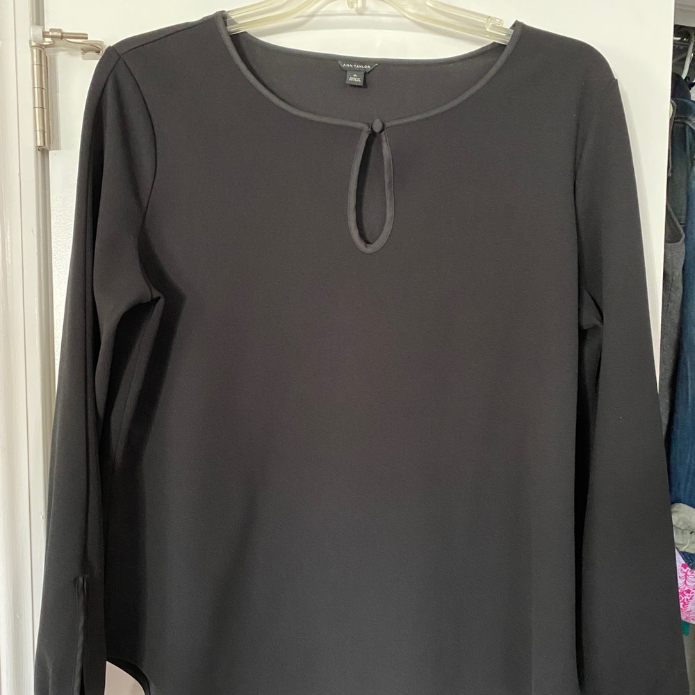 Black Ann Taylor blouse